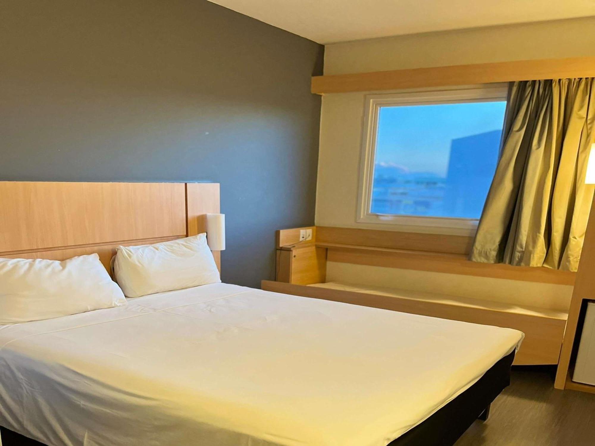 Ibis Catalao Hotel Buitenkant foto